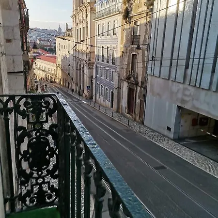 Party Zone Hostel Lisbon Exterior photo