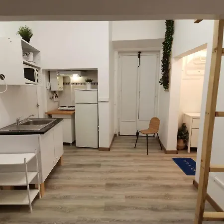 Party Zone Hostel Lisbon Exterior photo